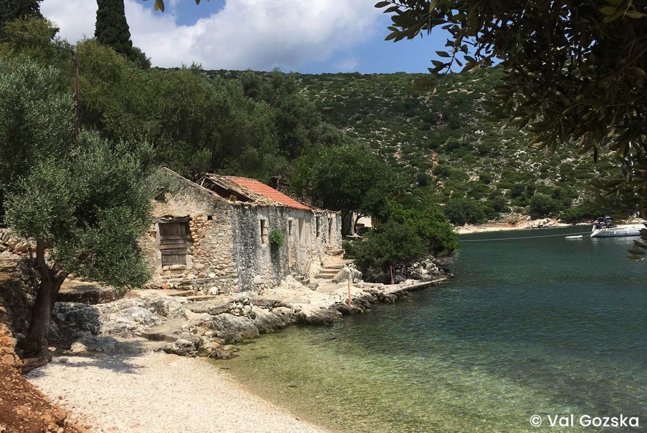 Daily Cruises Kefalonia - Boat trip to Ithaca - Kefalonia Sailing