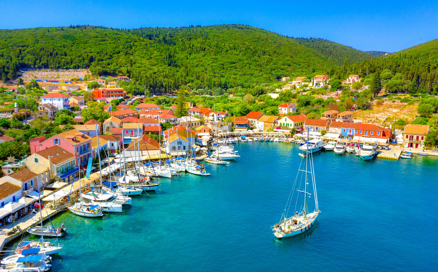 Daily Cruises Kefalonia - Boat trip to Ithaca - Kefalonia Sailing